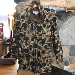 Columbia L camo hunting coat.